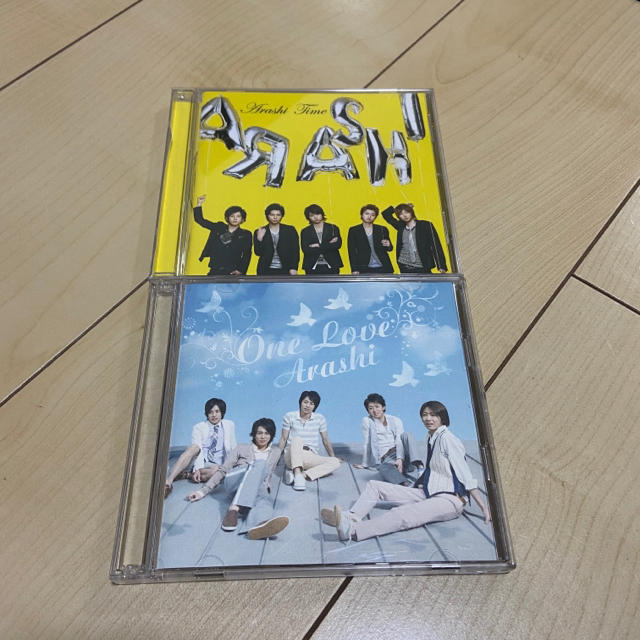 嵐(アラシ)の激安‼️嵐‼️CD2枚セット‼️ エンタメ/ホビーのCD(ポップス/ロック(邦楽))の商品写真