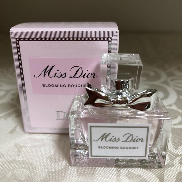 Dior(ディオール)のディオール ミスディオール ブルーミングブーケミニサイズ 5ml コスメ/美容の香水(香水(女性用))の商品写真