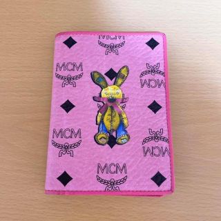 正規品 MCM パスポート ケース トラベル ウォレット ピンク(名刺入れ/定期入れ)