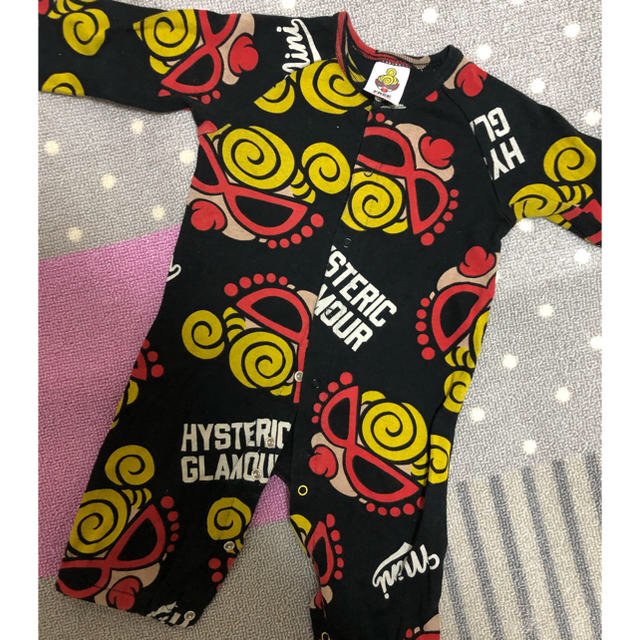 HYSTERIC MINI(ヒステリックミニ)のフェイスロンパ💚💛💜 キッズ/ベビー/マタニティのベビー服(~85cm)(ロンパース)の商品写真