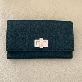 フェンディ(FENDI)の美品❤️フェンディ　セレリア　長財布　ダークグリーン(財布)