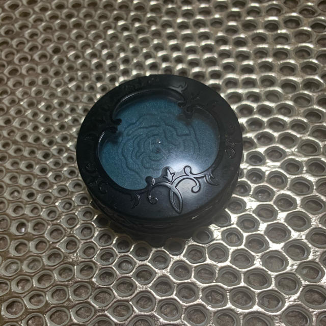 ANNA SUI(アナスイ)のANNA SUI⭐️アイシャドウ⭐️新品未使用 コスメ/美容のベースメイク/化粧品(アイシャドウ)の商品写真