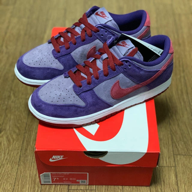 NIKE(ナイキ)の(25.5) NIKE DUNK LOW SP PLUM メンズの靴/シューズ(スニーカー)の商品写真