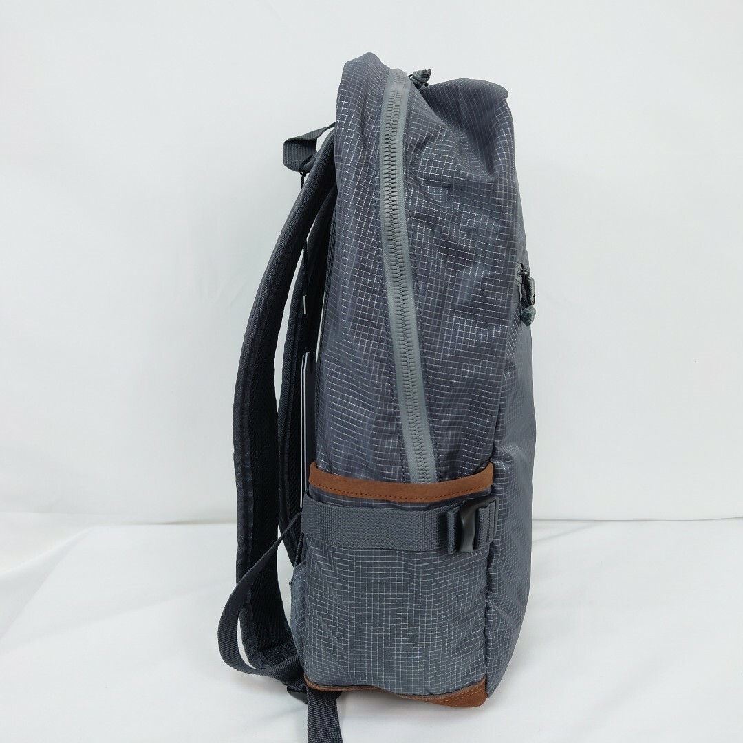 NIXON(ニクソン)のNIXON/Scout Backpack Ⅱ/リュックサック/グレー メンズのバッグ(バッグパック/リュック)の商品写真