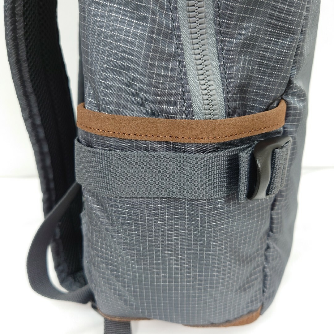 NIXON(ニクソン)のNIXON/Scout Backpack Ⅱ/リュックサック/グレー メンズのバッグ(バッグパック/リュック)の商品写真