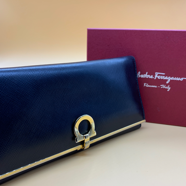 Ferragamo(フェラガモ)のフェラガモ　財布2点セット レディースのファッション小物(財布)の商品写真