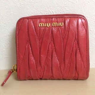 ミュウミュウ(miumiu)のミュウミュウの財布(財布)