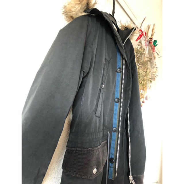 UNDERCOVER(アンダーカバー)の新品　アンダーカバー　ユニクロ　モッズコート メンズのジャケット/アウター(モッズコート)の商品写真