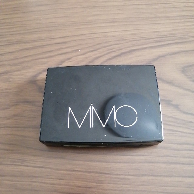 MiMC(エムアイエムシー)のMiMC ビオモイスチュアシャドー 20 スプリングヘイズ コスメ/美容のベースメイク/化粧品(アイシャドウ)の商品写真