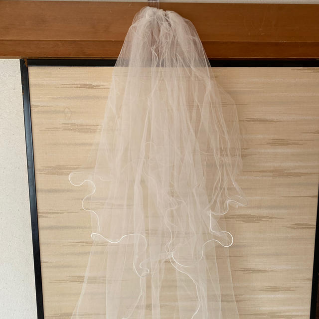 ウェディングドレス　ベール レディースのフォーマル/ドレス(ウェディングドレス)の商品写真