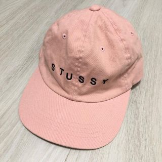 ステューシー(STUSSY)のSTUSSY ピンク　キャップ(キャップ)