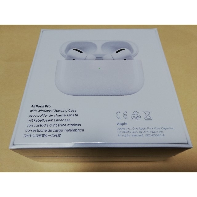 Apple MWP22J/A AirPods Pro スマホ/家電/カメラのオーディオ機器(ヘッドフォン/イヤフォン)の商品写真