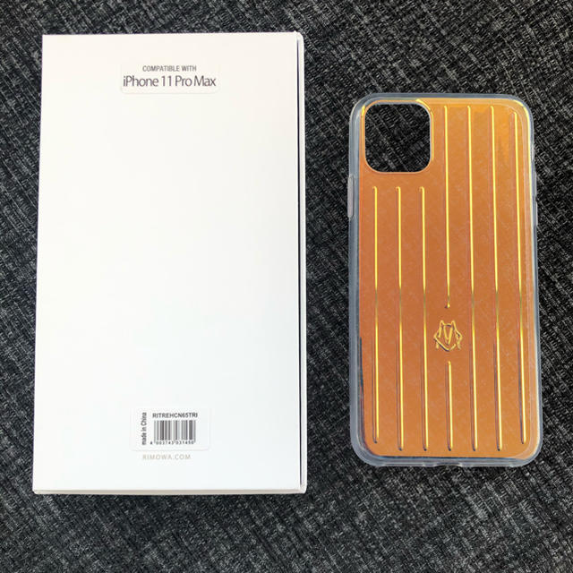 RIMOWA(リモワ)のRIMOWA iPhone 11 Pro Max用カバー スマホ/家電/カメラのスマホアクセサリー(iPhoneケース)の商品写真