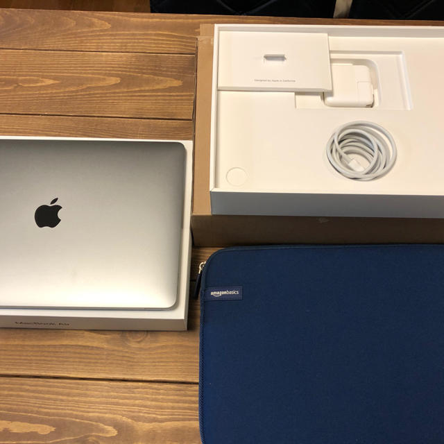 Mac (Apple)(マック)の値下げ！極美品保証有！最新MacBook air2019モデル❗️ほとんど未使用 スマホ/家電/カメラのPC/タブレット(ノートPC)の商品写真