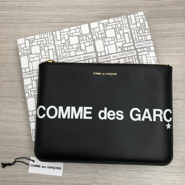 COMME des GARCONS - 【新品.未使用】コムデギャルソン クラッチバックポーチの通販 by くろうざえもん's shop｜コム