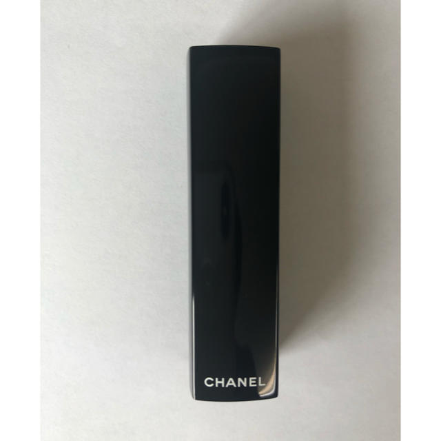 CHANEL(シャネル)のシャネル CHANEL ルージュアリュール 327 コスメ/美容のベースメイク/化粧品(口紅)の商品写真