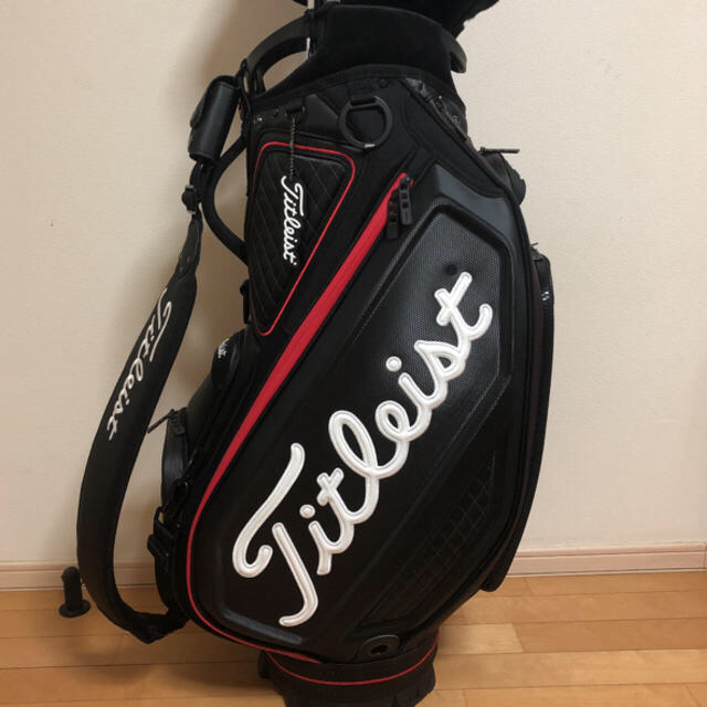 最新入荷 タイトリスト ジェットブラック ツアーキャディバッグ - www