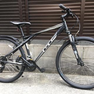 ジーティーバイシクルズ(GT Bicycles)のマウンテンバイク　GT AGGRESSOR SPORT(自転車本体)