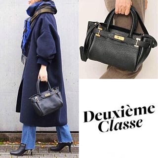 ドゥーズィエムクラス(DEUXIEME CLASSE)のドゥーズィエムクラス　SITA PARANTICA シボガワミニショルダーBAG(ショルダーバッグ)