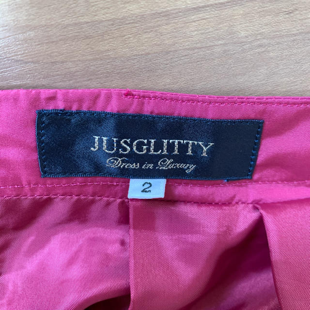 JUSGLITTY(ジャスグリッティー)の膝丈スカート レディースのスカート(ひざ丈スカート)の商品写真