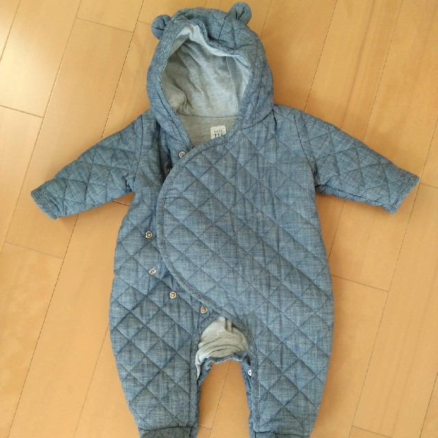 babyGAP(ベビーギャップ)の●baby gap クマ耳アウター　60cm キッズ/ベビー/マタニティのベビー服(~85cm)(ジャケット/コート)の商品写真