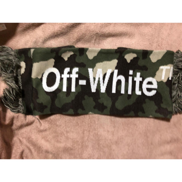 OFF-WHITE(オフホワイト)のOFF-WHITE CAMO SCARF マフラー メンズのファッション小物(マフラー)の商品写真