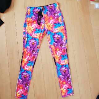 ロキシー(Roxy)のROXY 花柄レギンス Sサイズ(ヨガ)