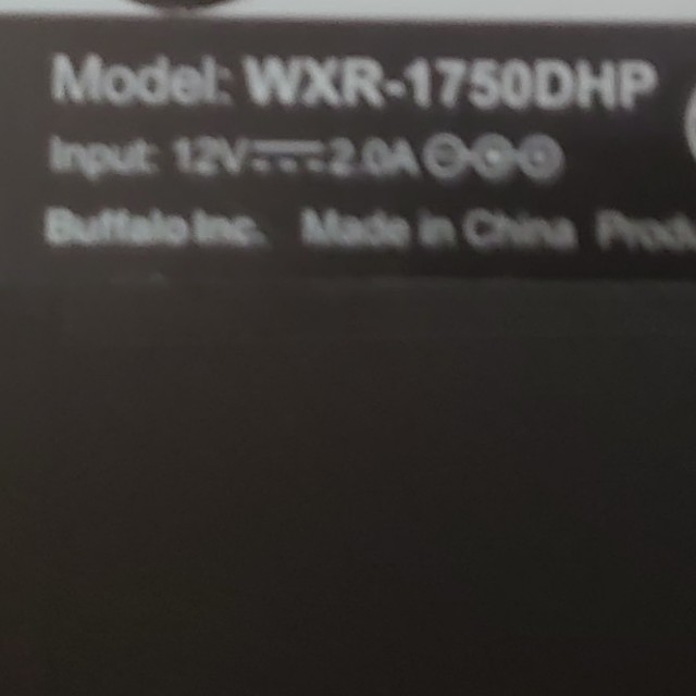 Buffalo(バッファロー)のバッファロー 無線ルーター WXR-1750DHP スマホ/家電/カメラのPC/タブレット(PC周辺機器)の商品写真