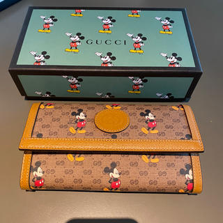 グッチ(Gucci)の【新品未使用】グッチ　x ミッキー  コラボ　フラップ式　長財布　※紙袋・箱付(財布)