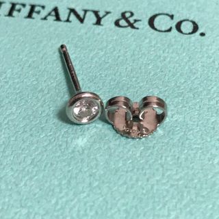 ティファニー(Tiffany & Co.)の【アップル様御予約】ティファニーバイザヤード  プラチナ ピアス 片耳用(ピアス)