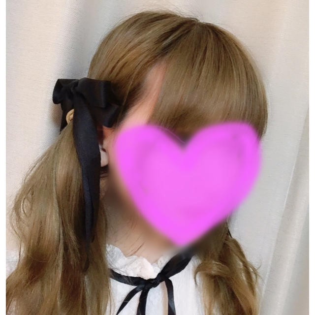 黒リボン♡ピン ハンドメイドのアクセサリー(ヘアアクセサリー)の商品写真