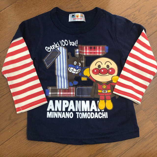 BANDAI(バンダイ)のTシャツ　アンパンマン　90 キッズ/ベビー/マタニティのキッズ服男の子用(90cm~)(Tシャツ/カットソー)の商品写真