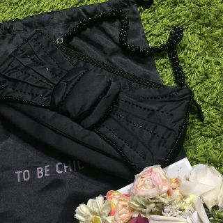 トゥービーシック(TO BE CHIC)の美品To be chiレディバッグ(ハンドバッグ)