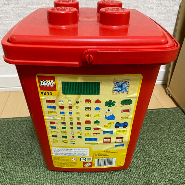 Lego(レゴ)のLEGO赤いバケツ (4244)基本セット キッズ/ベビー/マタニティのおもちゃ(知育玩具)の商品写真