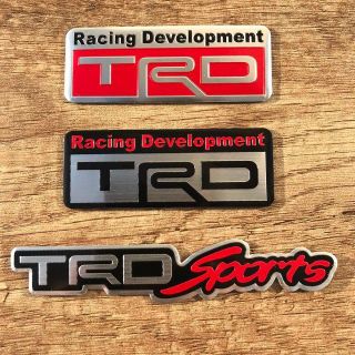 TRDアルミ製プレート　3枚セット(車内アクセサリ)