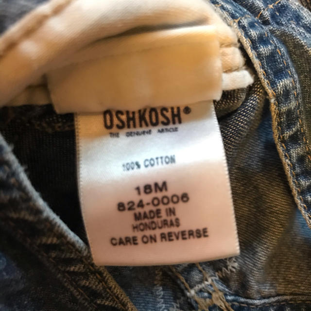 OshKosh(オシュコシュ)の18m オーバーオール　デニム　OshKosh  キッズ/ベビー/マタニティのベビー服(~85cm)(ロンパース)の商品写真