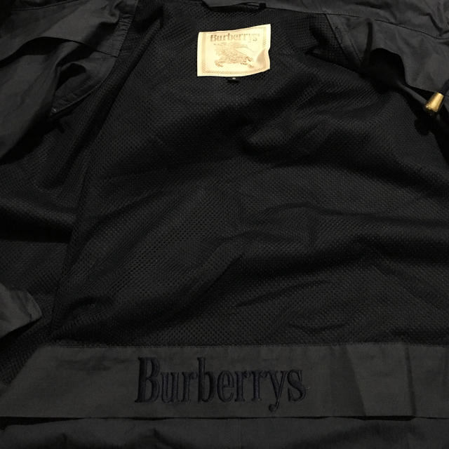 BURBERRY(バーバリー)のBurberry ナイロンジャケット バーバリー マウンテンパーカー 貴重 メンズのジャケット/アウター(ナイロンジャケット)の商品写真