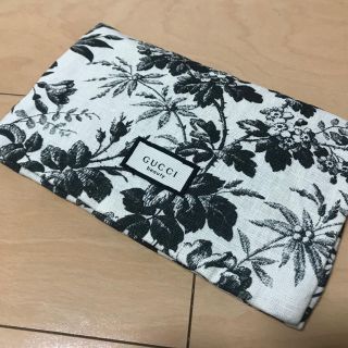 グッチ(Gucci)のGUCCIポーチ(ポーチ)