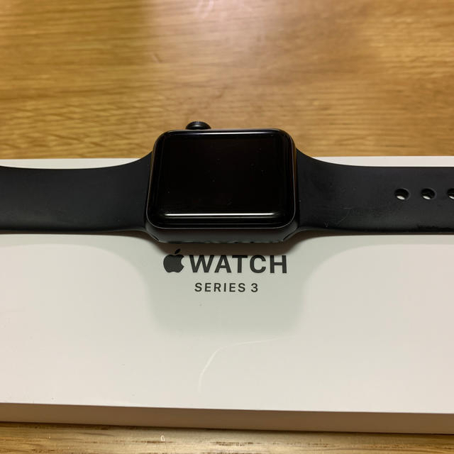 Apple Watch(アップルウォッチ)のApple Watch series3 スマホ/家電/カメラのスマホ/家電/カメラ その他(その他)の商品写真