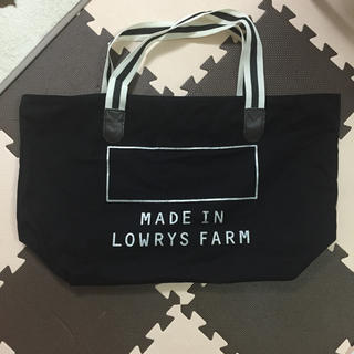 レプシィムローリーズファーム(LEPSIM LOWRYS FARM)の旅行向きの大きいバッグ(ショップ袋)