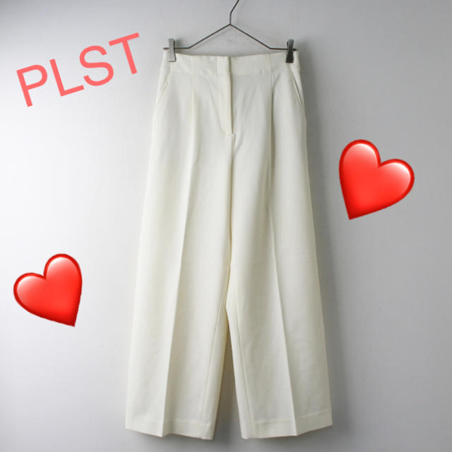 PLST(プラステ)の格安出品♡プラステ  ウォームリザーブ　ワイドパンツ レディースのパンツ(カジュアルパンツ)の商品写真