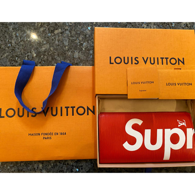 Louis Vuitton × Supreme17AW LV PF BRAZZA