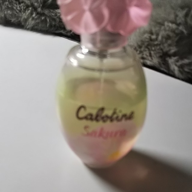 カボティーヌ SAKURA  USED コスメ/美容の香水(香水(女性用))の商品写真