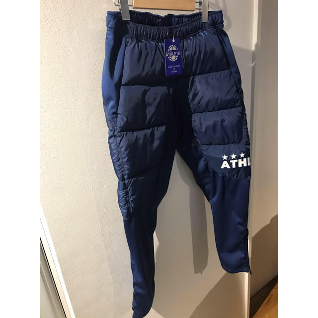 ATHLETA(アスレタ)のpoapoa様専用　ATHLETA 中綿 ウォームジャケット　上下セットアップ スポーツ/アウトドアのサッカー/フットサル(ウェア)の商品写真