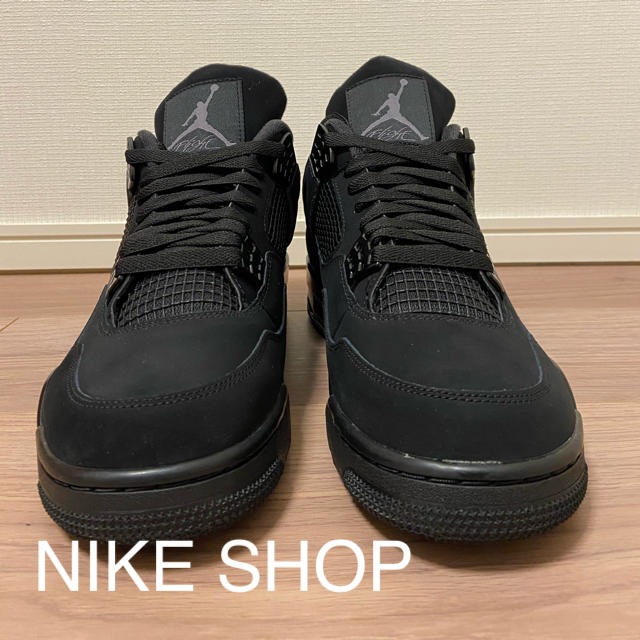 NIKE(ナイキ)の 28㎝‼️送料込み‼️NIKE AIR JORDAN 4 RETRO メンズの靴/シューズ(スニーカー)の商品写真