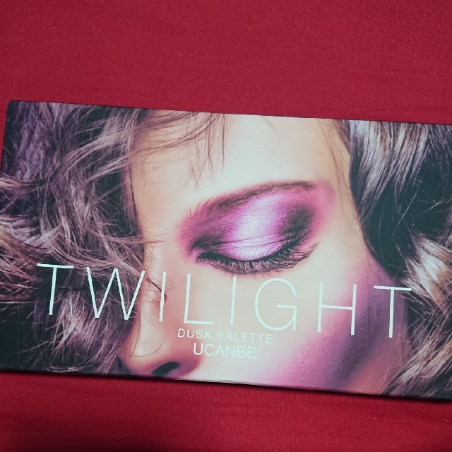 【限定色商品】UCANBE Twilight dusk palette  コスメ/美容のベースメイク/化粧品(アイシャドウ)の商品写真
