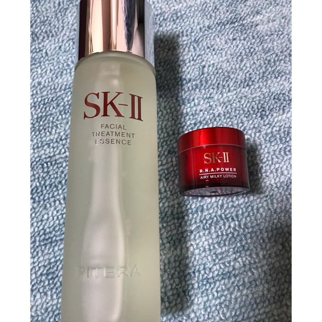 SK-II(エスケーツー)のSK2 フェイシャルトリートメントエッセンス230ml コフレ コスメ/美容のスキンケア/基礎化粧品(化粧水/ローション)の商品写真