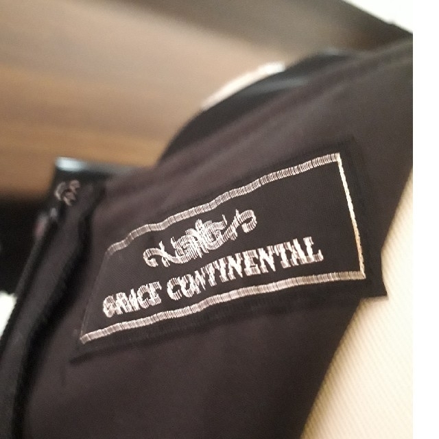 GRACE CONTINENTAL(グレースコンチネンタル)のアリエル様専用　ビジュー付きドレス レディースのフォーマル/ドレス(ミディアムドレス)の商品写真