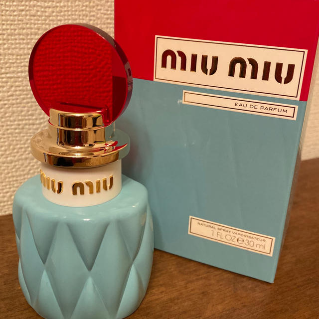 miu miu ミュウミュウ　オードパルファム30ml