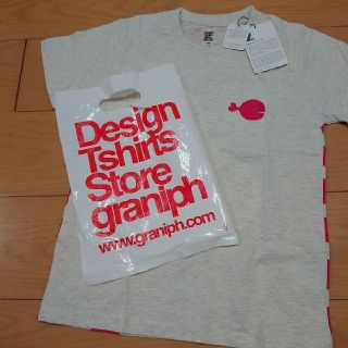 グラニフ(Design Tshirts Store graniph)のデザインティーシャツ♥️新品タグ付き！130サイズ(Tシャツ/カットソー)